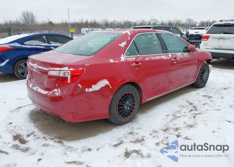 2013 Toyota Camry Le z USA, uszkodzony, nr VIN 4T1BF1FKXDU708627